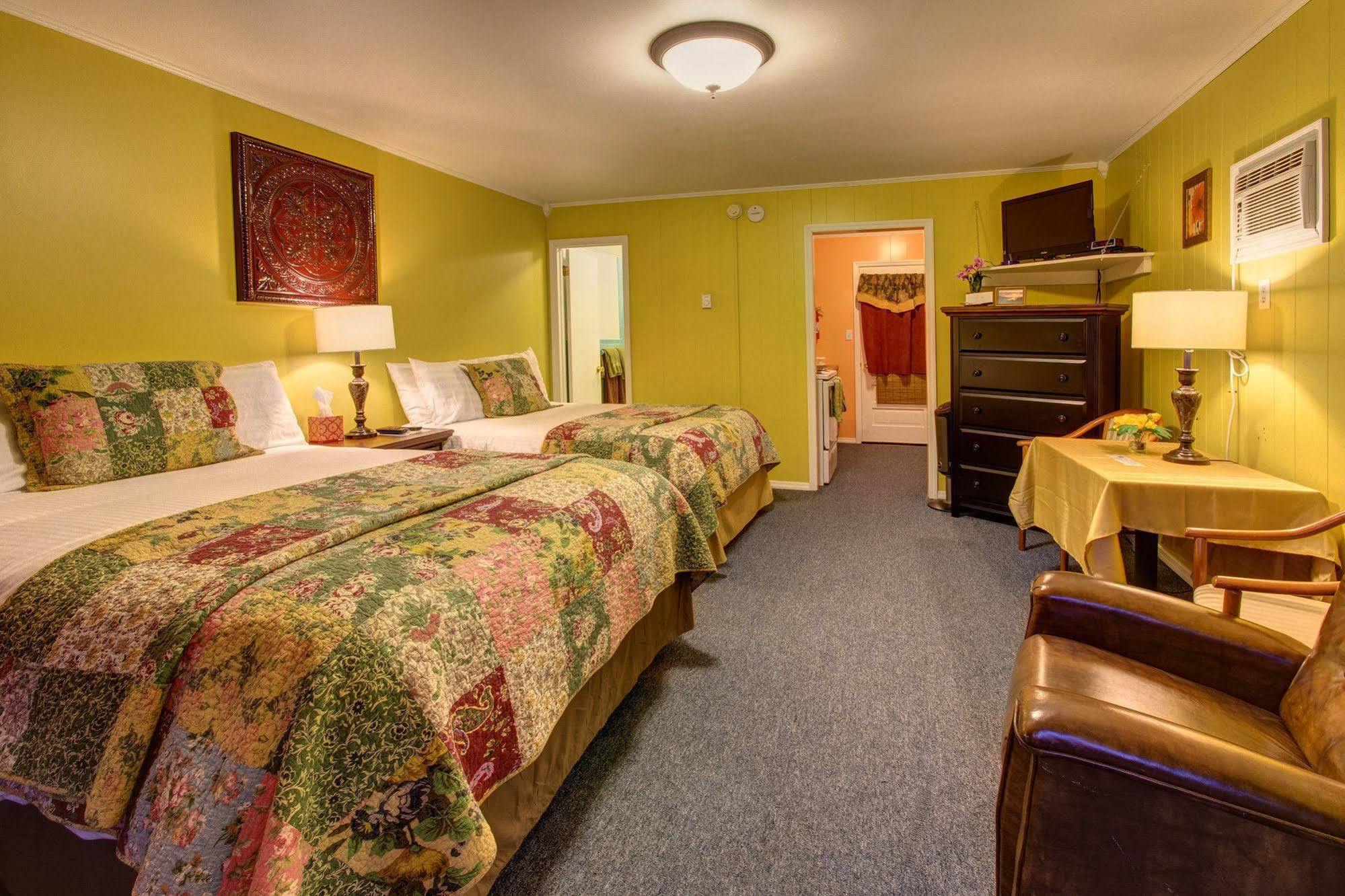 Starlite Motel & Suites Big Indian Экстерьер фото