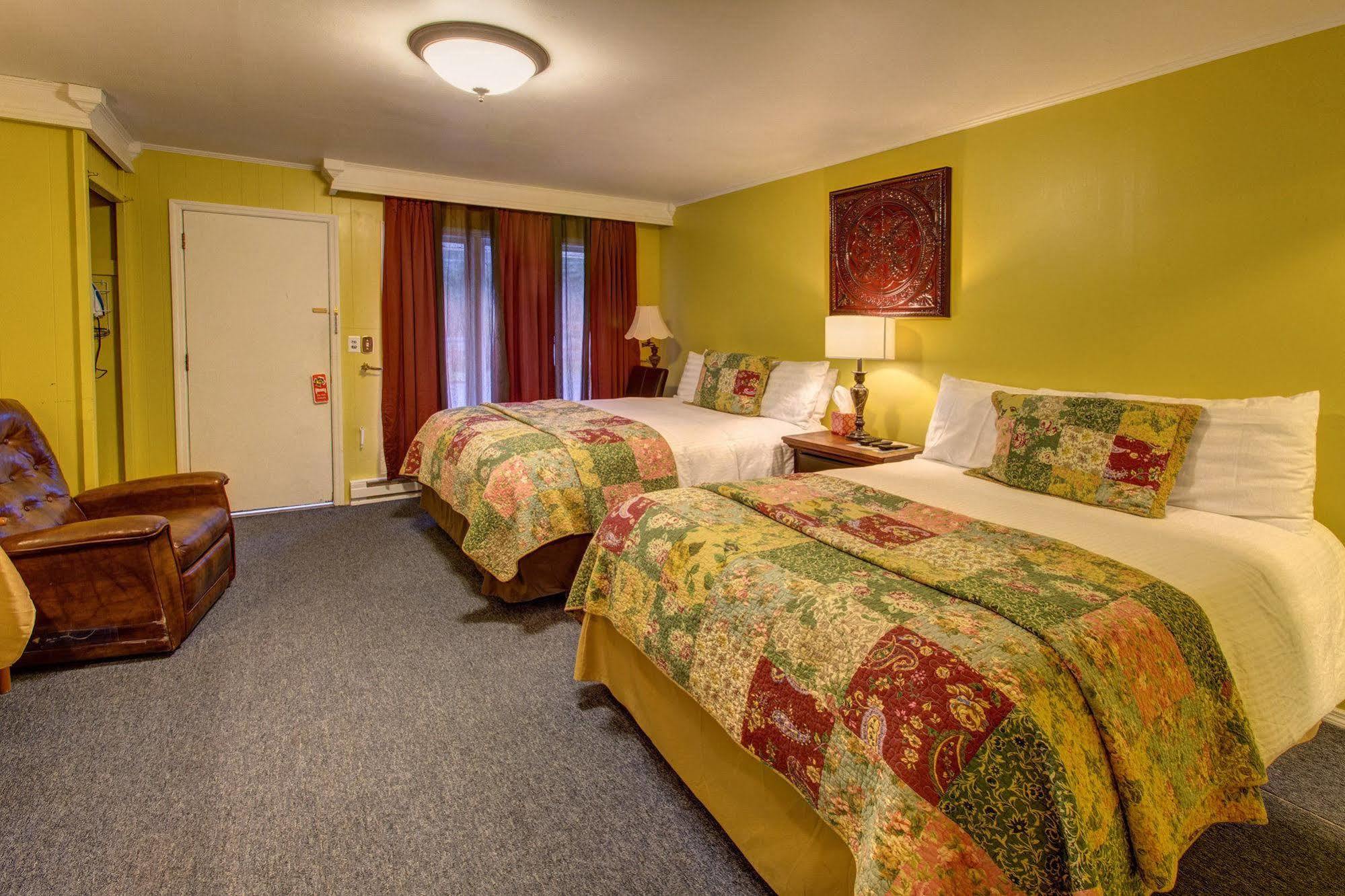 Starlite Motel & Suites Big Indian Экстерьер фото